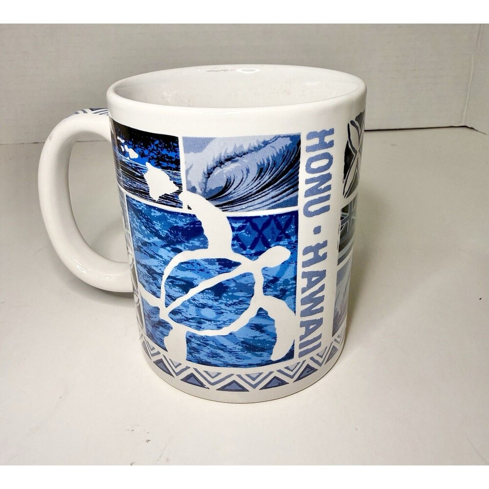 ABC Stores Hawaii Honu Scenes Sea Turtle Coffee Mug Blue White 12 oz 2013